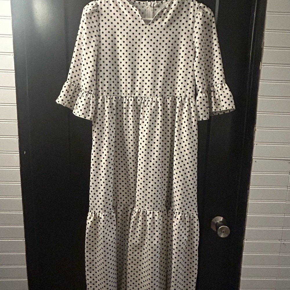 SHEIN Black and White Polka Dot Long Sleeve Dress